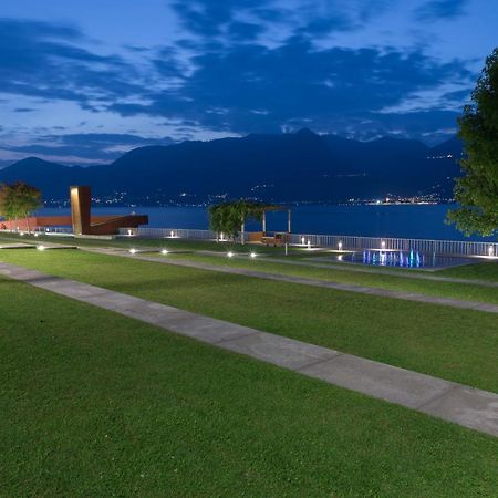 Casa Vacanza Acqua Dolce Maccagno Exteriör bild